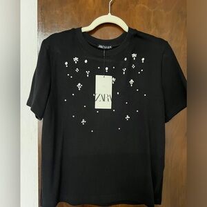 Zara black top, never worn, new with tags, size L
